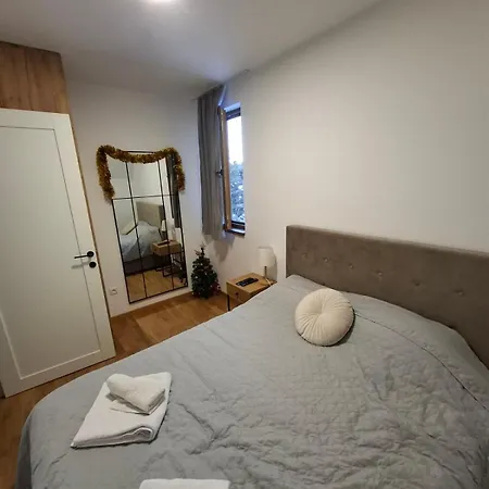 Nina Divcinova Apartamento