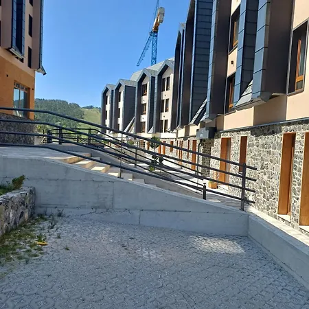 Nina Divcinova * Divčibare